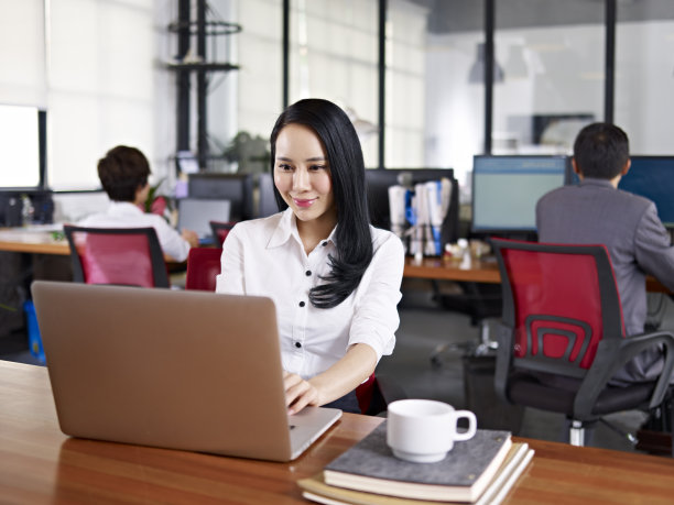 职业素养|如何在职场中提高自己的职业素养?