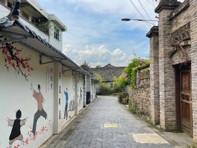 温泉|四川安逸的古镇，在成都周边，一个人旅居和养老挺好，却常被忽略