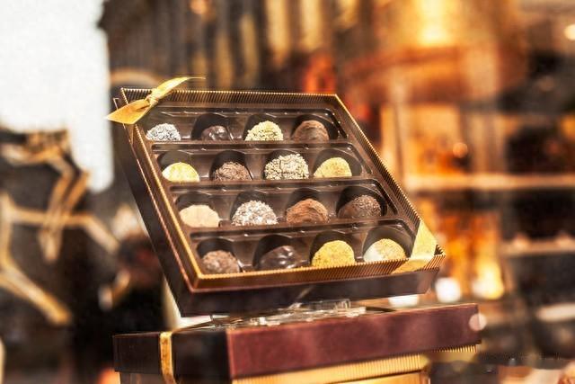 什么！巧克力放冰箱竟变“雪糕”？你踩雷了吗？