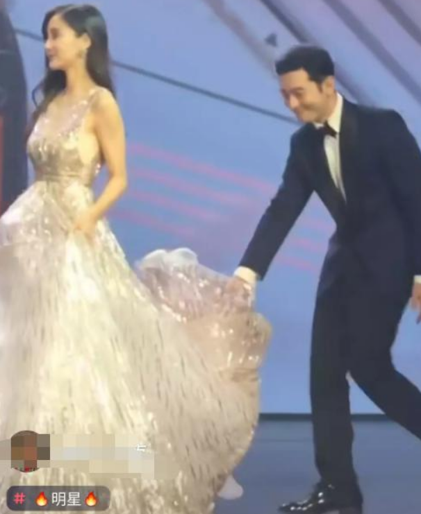 Angelababy|迪奥告别Angelababy迎来新大使迪丽热巴，一代顶流“死在沙滩上”！