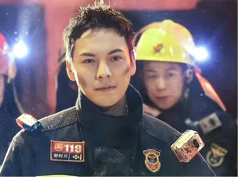 照亮你|3部都市消防剧备播，杨洋王楚然新剧吸睛，《照亮你》最先播？