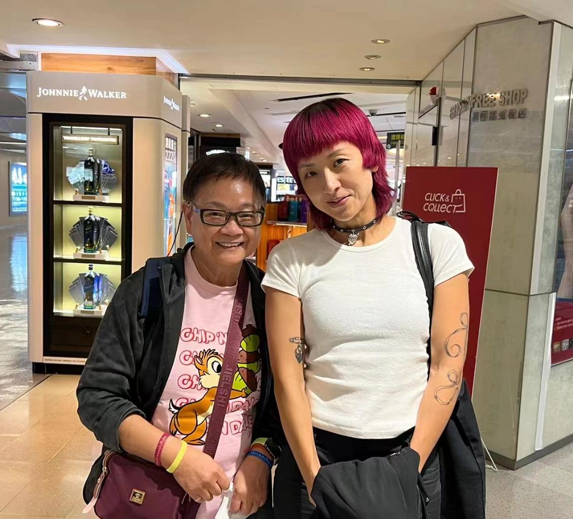 陈奕迅18岁女儿高清正面照罕见公开,散发成熟女人味,美得好特别