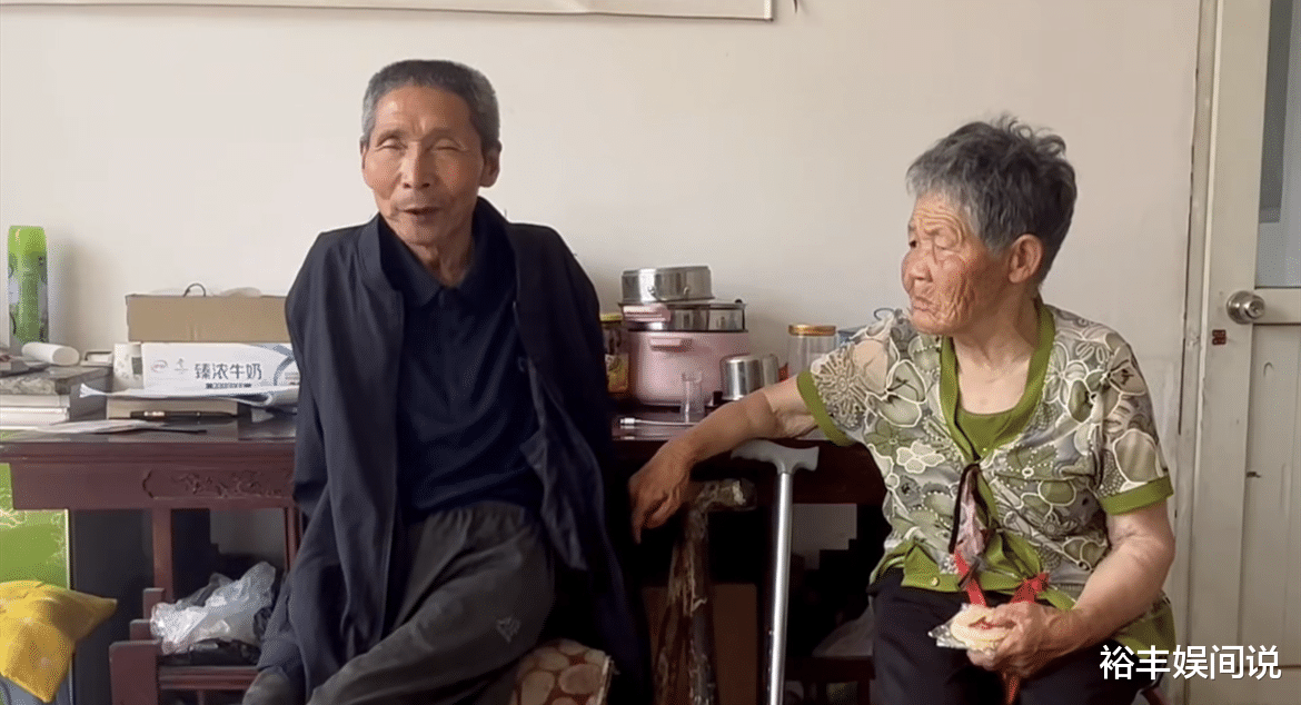 突传噩耗!《算命》主人公厉百程去世,曾花130元娶聋哑傻残妻子