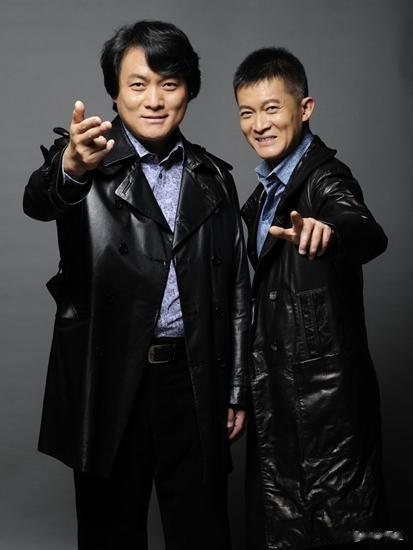 19岁与导演私奔裸婚,在地下室连生3胎,如今丈夫用7部剧将她捧红