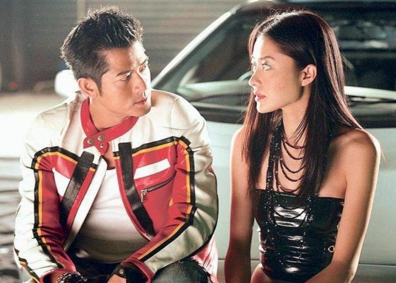 卖弄风情大秀身材，一度靠身体上位，被天王郭富城暗喻“破鞋”