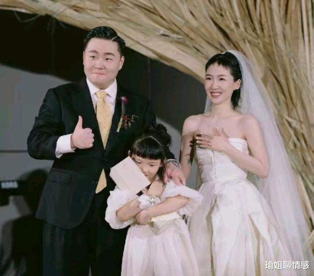 郝劭文|作为明星的郝劭文，为什么会娶一个离异带娃身上还有纹身的女人