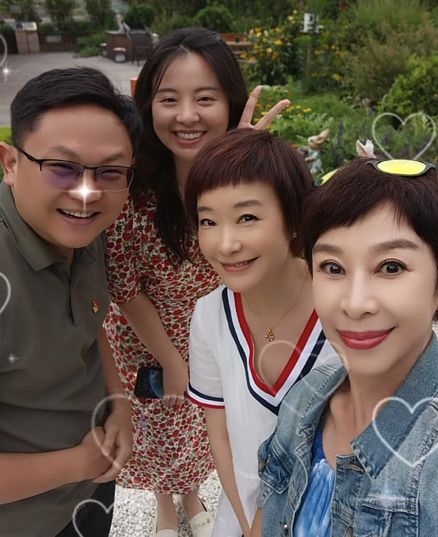 正大综艺主持人内地相聚，程前变化大难认出，老了不少神似陈道明