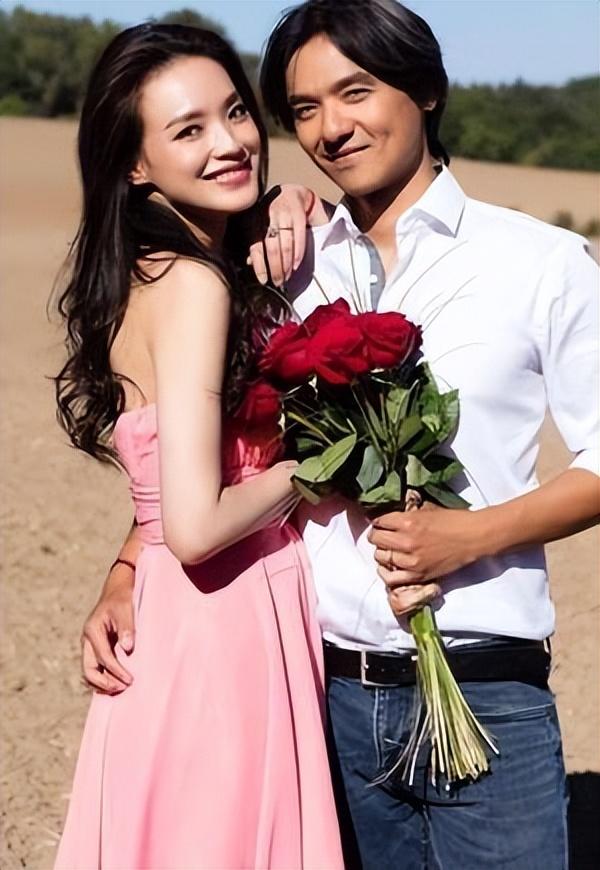 大花舒淇素颜健身,结婚8年没生娃,47岁皮肤紧致秀S曲线