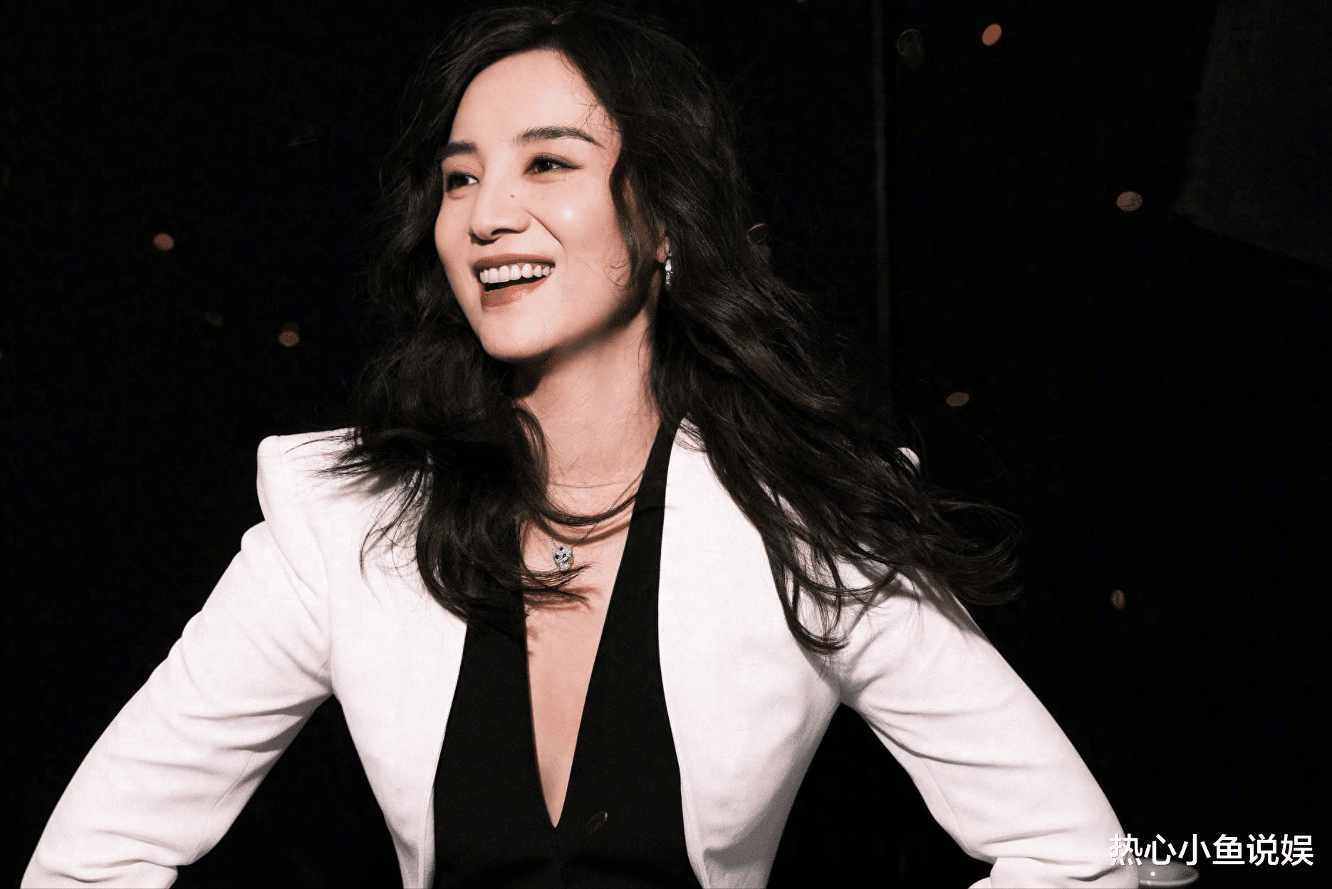 善恶终有报,42岁“无人敢娶”的宋佳,已经活成了一个笑话?