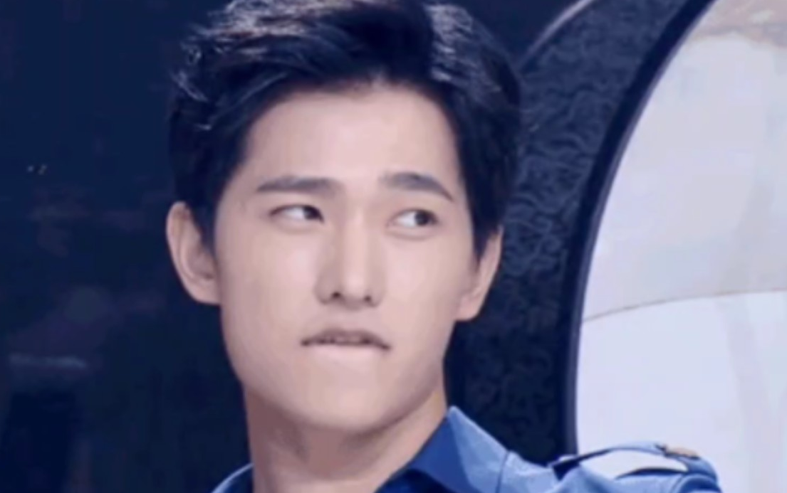 不识字、写错字，脑袋空空的“文盲”明星，正在迅速腐蚀着娱乐圈