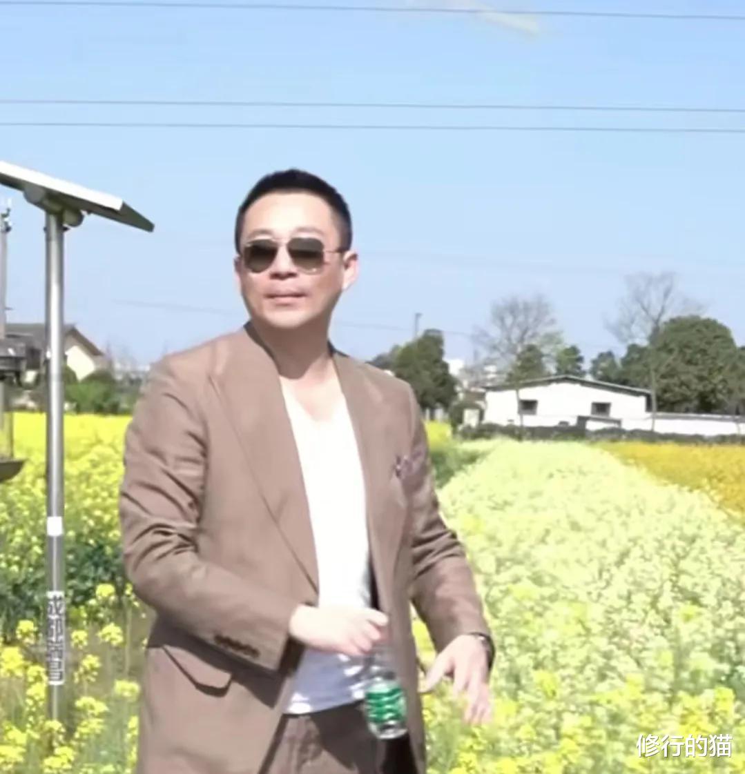 汪小菲|汪小菲回台湾看望孩子,前妻大s派保镖全程监督,发誓夺回抚养权