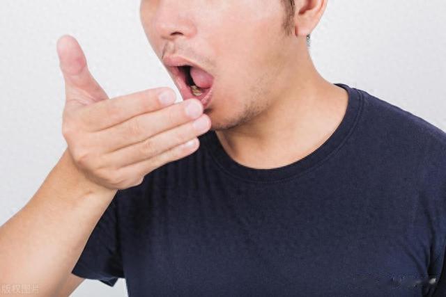 小便是肾的告知镜，出现这四种小便，是肾脏在警告，赶紧调养！