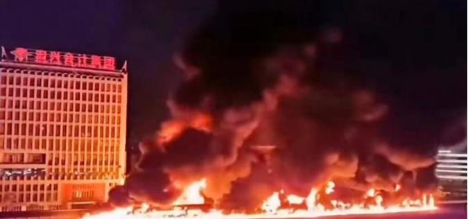 泉州油罐车爆炸，多车房被烧毁，车子只剩下车架，爆炸源头是啥？