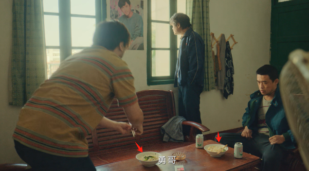 油头粉面就别演穷人,剧版《三大队》告诉你,穷人应该怎么演