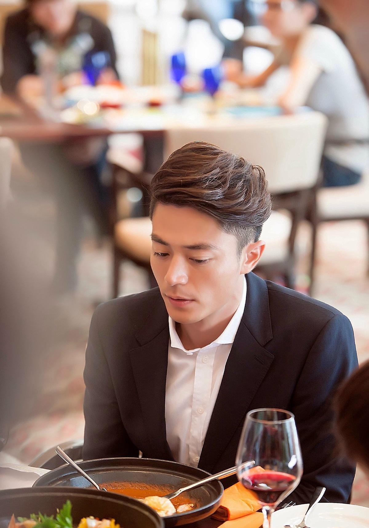 霍建华和张柏芝的故事告诉我们，这世界上就没有不透风的墙！