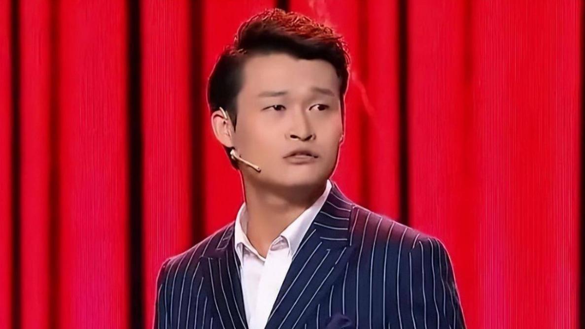 赵本山|赵本山7位徒弟现状，住桥洞，走穴商演，街头卖菜，彻底成网红