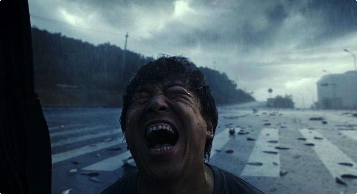 尺度创新高！这部18岁慎看的犯罪爽片，我只敢从指缝里看