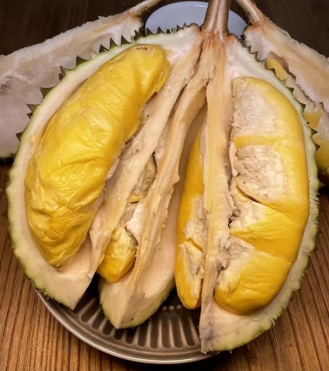 甲状腺结节|黄杏是甲状腺结节的“发物”？医生：保护甲状腺，建议少碰3黄