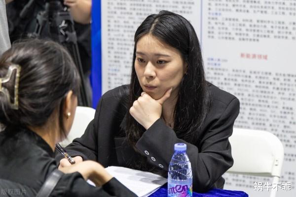 月薪1.1万没人来?中国三大行业陷“用工荒”,年轻人为啥不干?