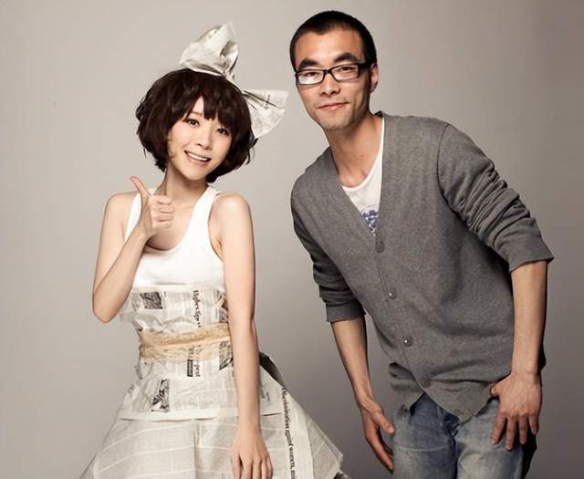 恭喜！知名女星官宣怀孕，怀孕依然纤细美丽，出道多年依旧低调