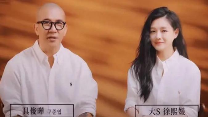 曝大S现身街头，齐耳短发穿黑袍像贵妇，此前被小S嘲讽经济紧张