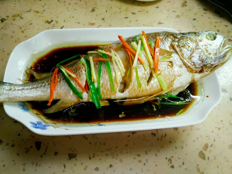 黄花鱼|冬至最补的鱼,不是草鱼和鲳鱼,而是这4种鱼,刺少低脂还不贵