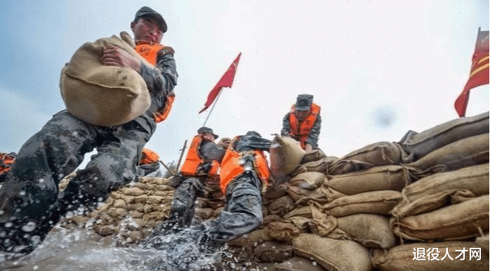 军人|退伍回来找工作真的很难吗？记住这三个就业锦囊