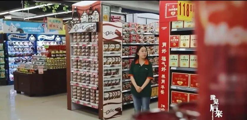 后悔!16年前为追刘德华逼父卖肾自杀,倾家荡产的杨丽娟现状如何