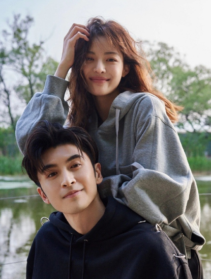 钟楚曦新恋情曝光，时间线被扒、侯雯元疑当三，张云龙深夜发文！