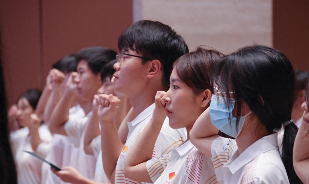 亚运会开幕式的几个失误或遗憾之处，如果避免本次开幕式将更完美