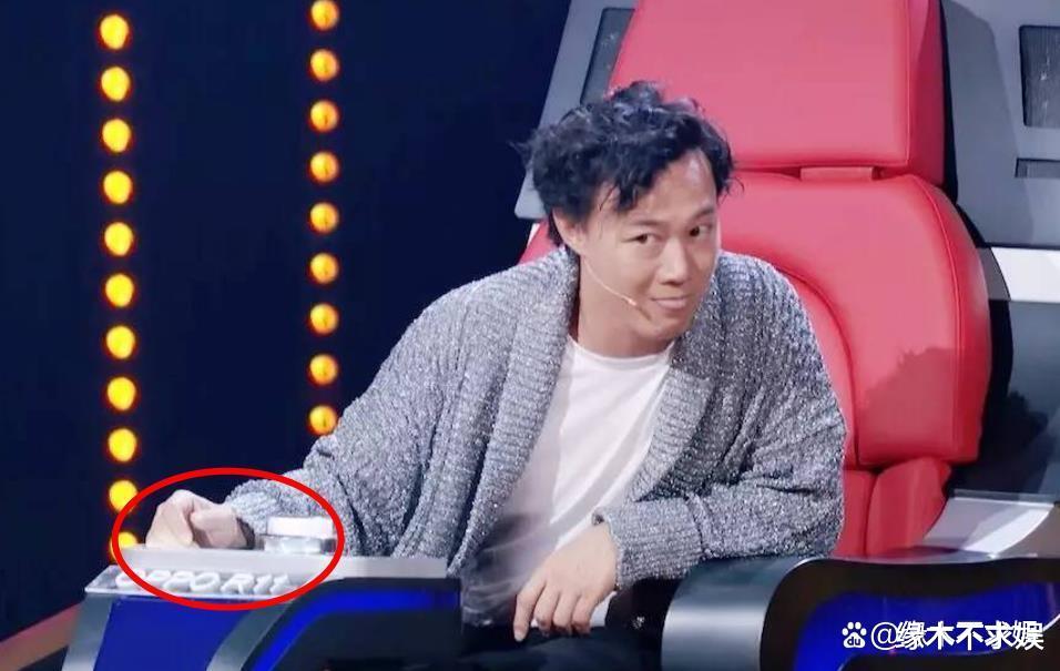 又被威胁？海鸣威吐槽那英那辛后删文，发文“和谐社会”引质疑！