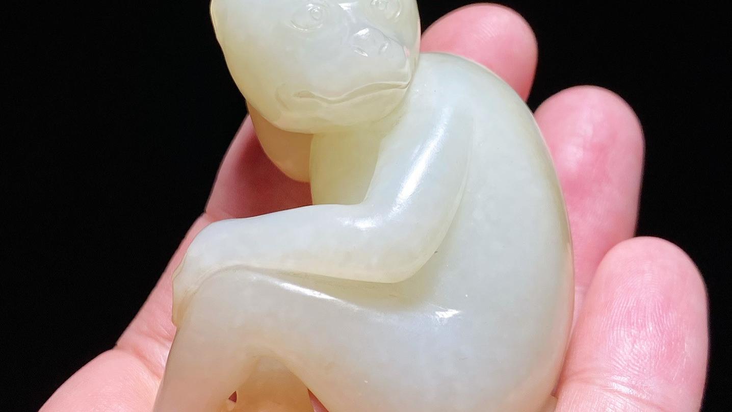 白玉|清乾隆 和田玉籽料 白玉猴 摆件 把件