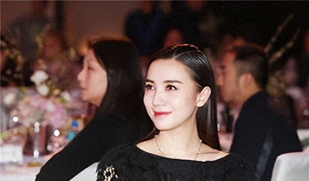 海清一句话，扯下宋佳“插足成瘾”的遮羞布，如今演技再好也救不了她