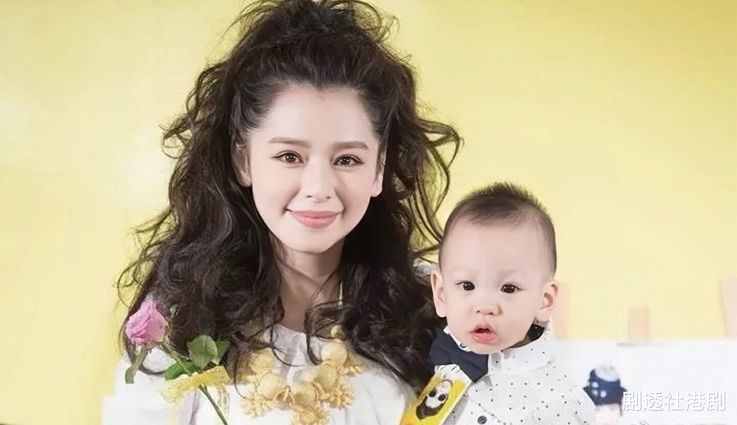 突发!台湾知名女星被曝与富商丈夫签字离婚,曾为保胎卧床140多天