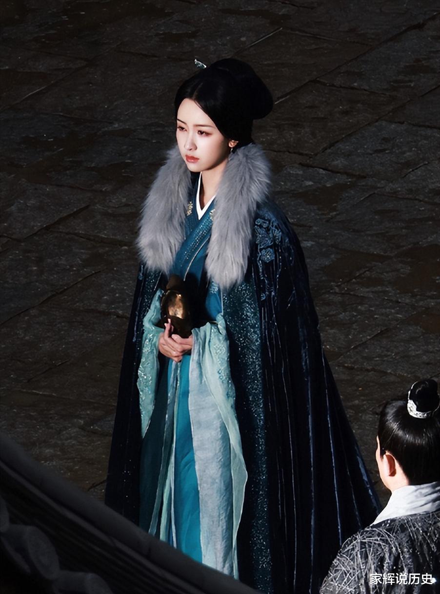 明明是临时被拉来客串，却演成经典的5位演员：多谢原定不演之恩