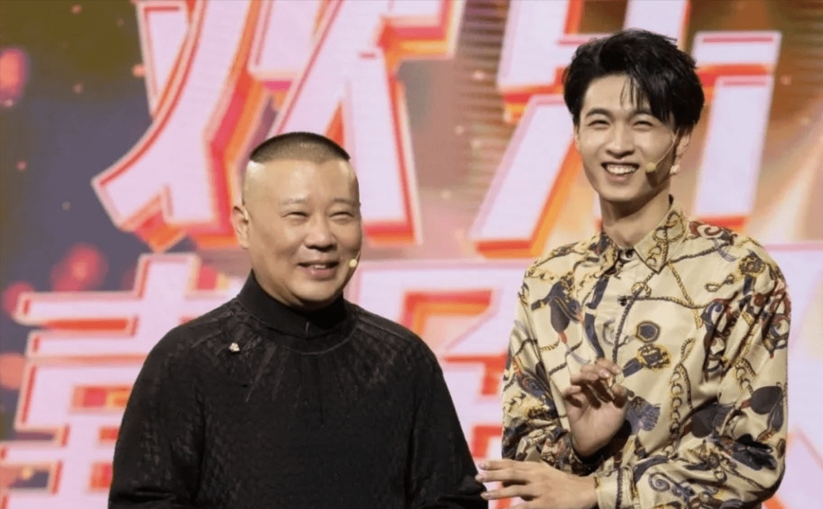 曝秦霄贤孟子义同居，男方多次示爱，恋爱细节被扒，是女方理想型