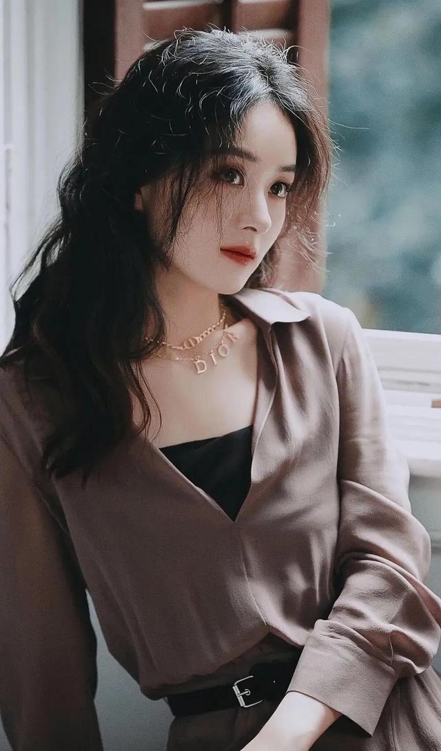 赵丽颖|同样演女主,赵丽颖杨幂拼演技,口碑截然不同,演技高低一目了然