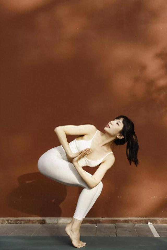 红墙｜瑜伽｜日记