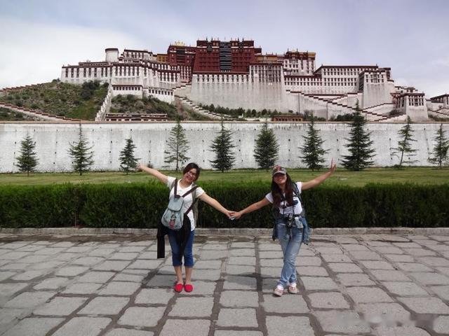 旅行|我川妹子,32岁不结婚不生孩,骑摩托环游全国,一年行36000公里