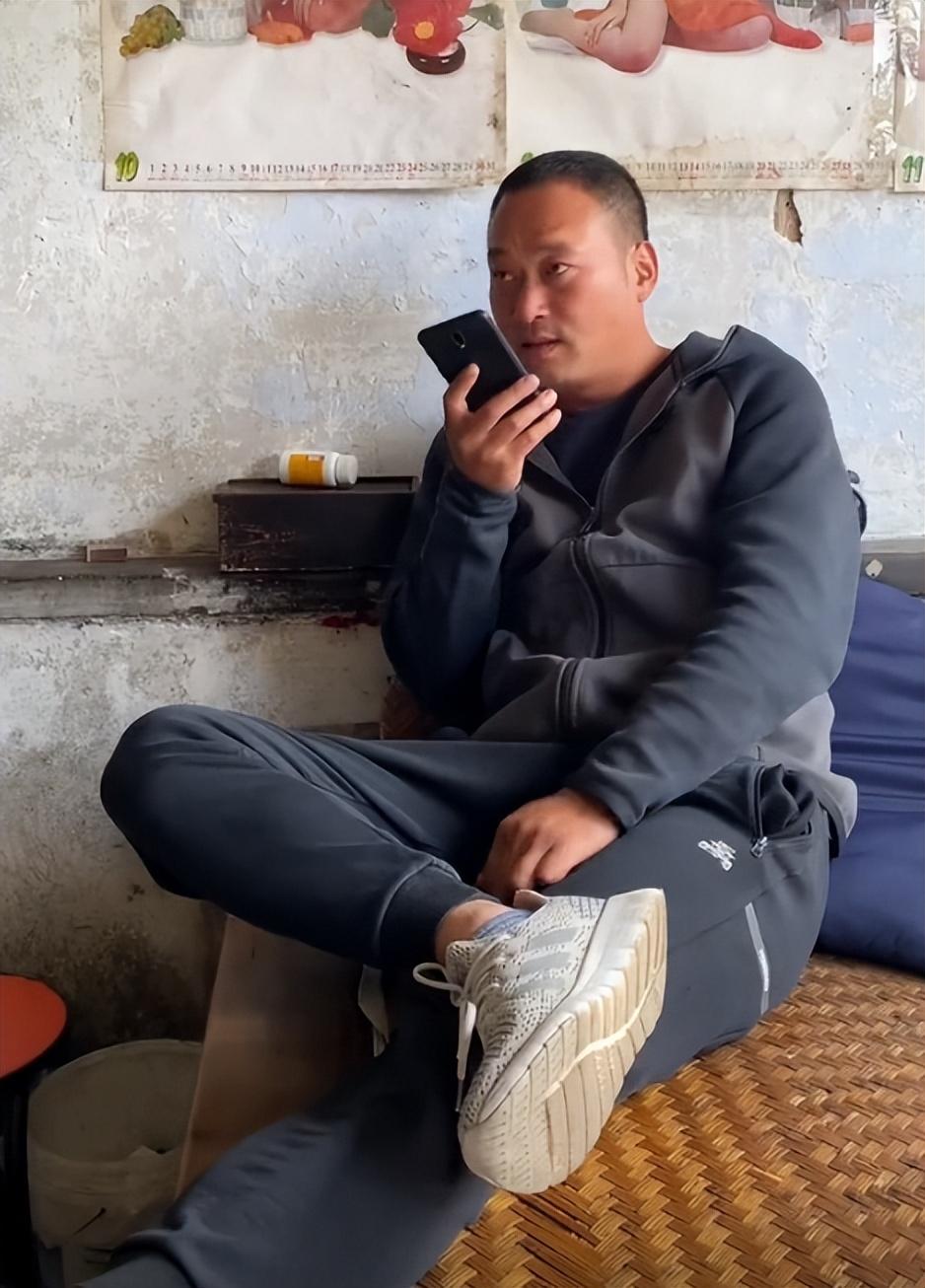 封神第一部|网红圈的人走茶凉,在“张同学”身上体现得淋漓尽致,他犯了大忌