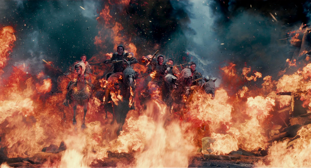 从低迷开局到剑指24亿，《封神》票房如何起死回生？