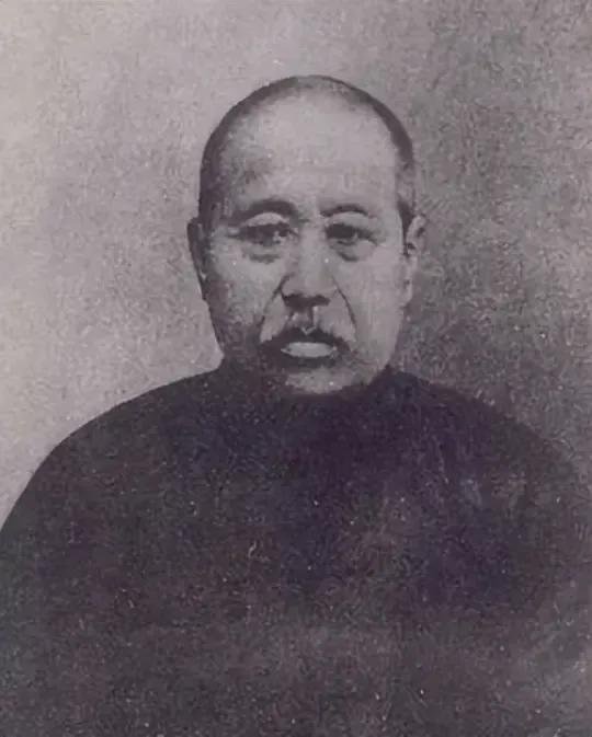 痰湿重，怪病生，中医宗师化痰的独特方子教给你，清掉一身的痰湿