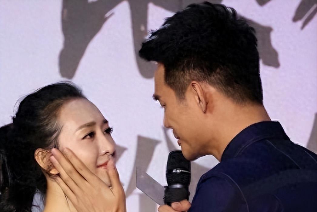 现世报来了,40岁王鸥丑闻遭到曝光,这次她的遮羞布被彻底扒光!