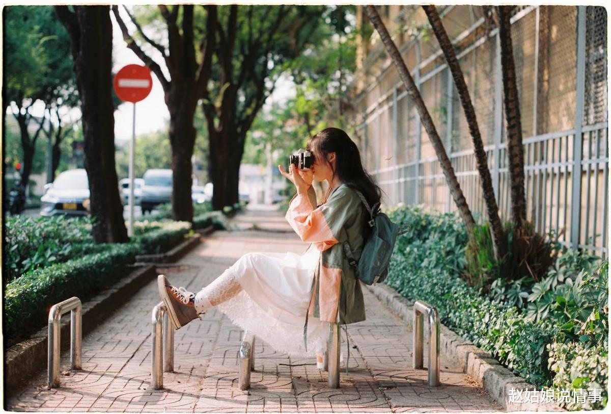 花钱如喝水，哪几个星座的女生花钱最可怕，钱包总在疯狂减肥