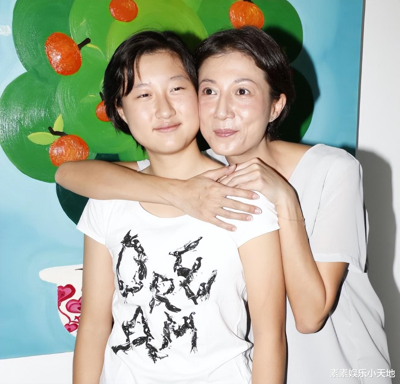 吴绮莉|吴绮莉向女儿道歉认错:家门永远向你敞开,希望卓林快点回家