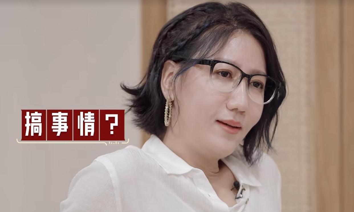 李诞|《展开说说》四个女强人“审问”一个男嘉宾,这场面只有李诞能抗