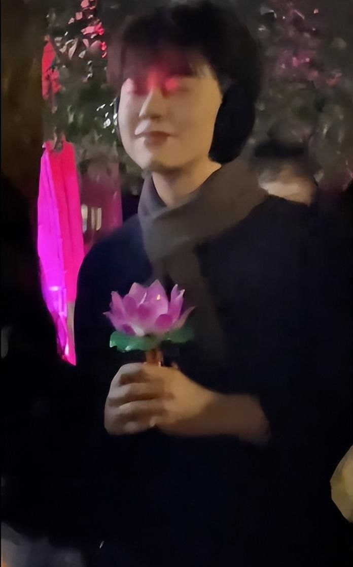 看了中国万圣节,瞬间对老外的失去兴趣,这是人能想出来的造型?