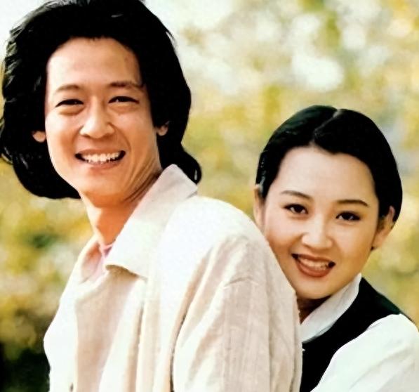 51岁许晴不婚不育，她终于承认：如果他没有死，我早已是孩子妈