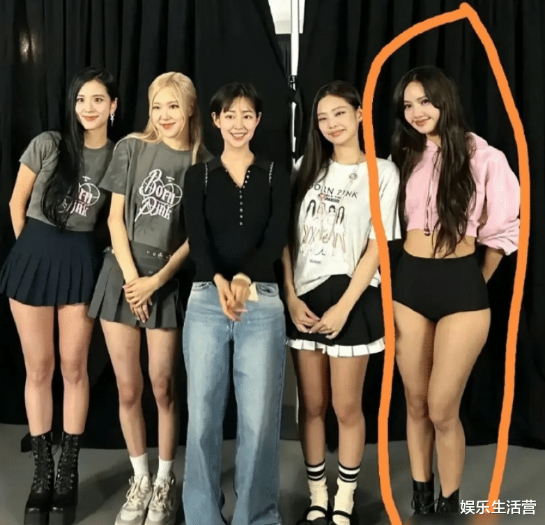 放飞自我?Lisa恋爱后发福,脸胖露粗腿合影,因素颜、龅牙遭嘲讽