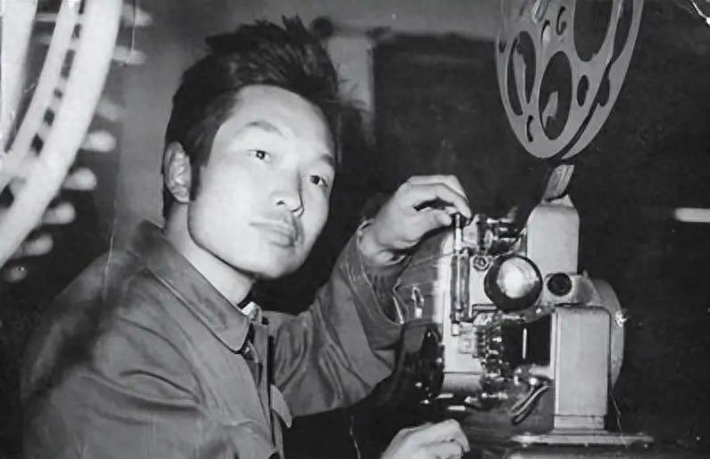 七八十年代的“铁饭碗”,当时人人追捧,如今已沦为社会底层职业